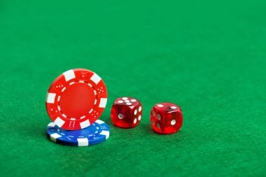 Antarmuka aplikasi mobile cukongplay77 menampilkan menu utama dengan akses ke kasino langsung dan sportsbook